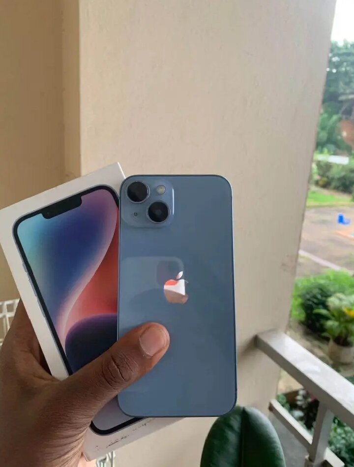 iPhone 14 Bleu