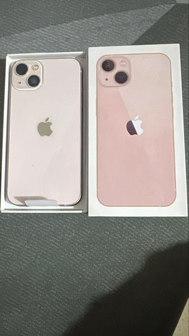iPhone 13 simple