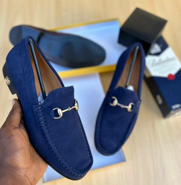 Gucci suede shoes