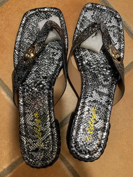 Slippers