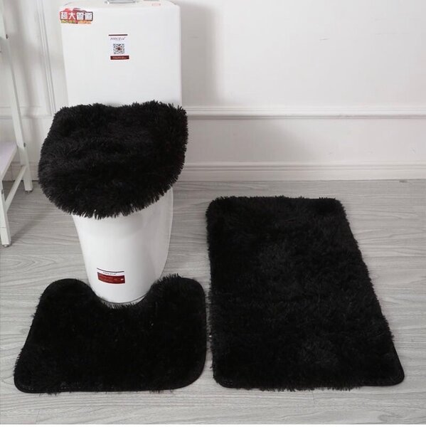Bathroom mat set