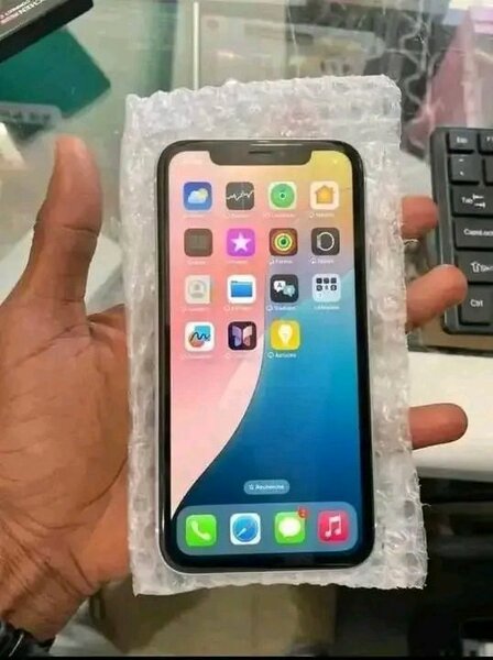 iPhone 64GB Débloqué