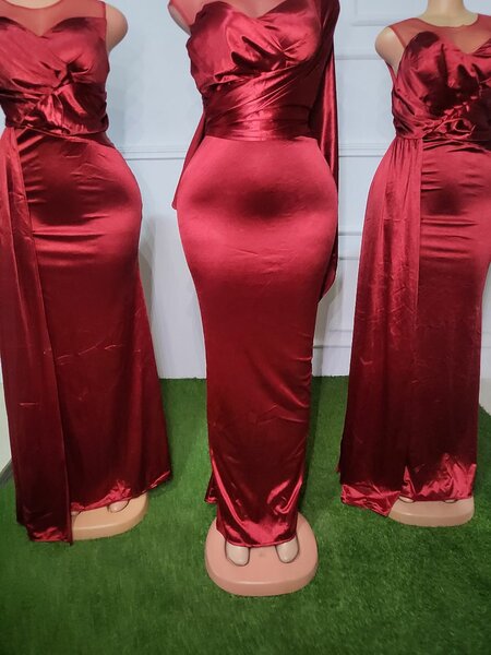 WOMEN DRESS