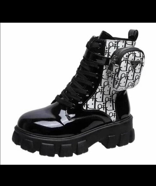 Chaussure prada