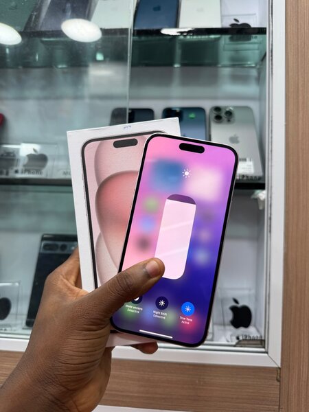 IPHONE 15 PLUS