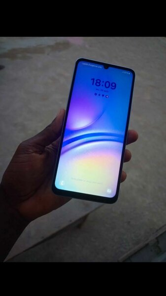 SAMSUNG A05