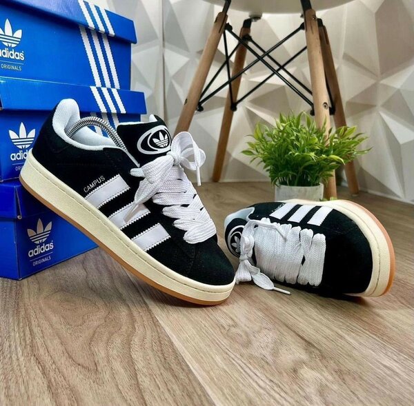 Adidas campus