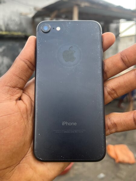 iPhone 7 simple  32Go