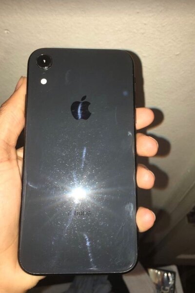 iPhone XR