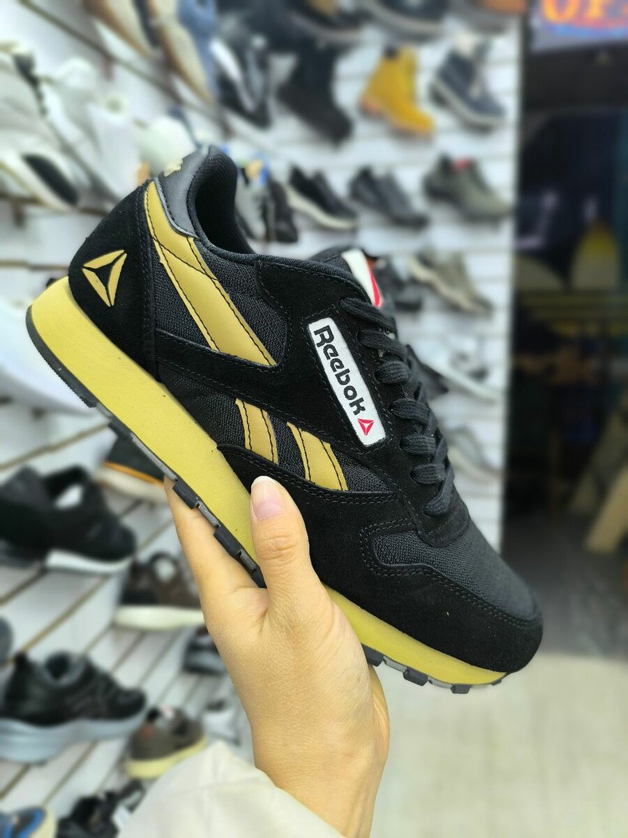 Reebok classic