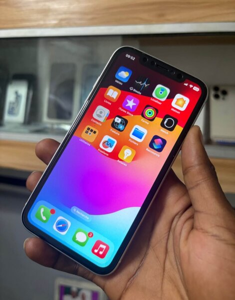 Apple iPhone XR  blanc