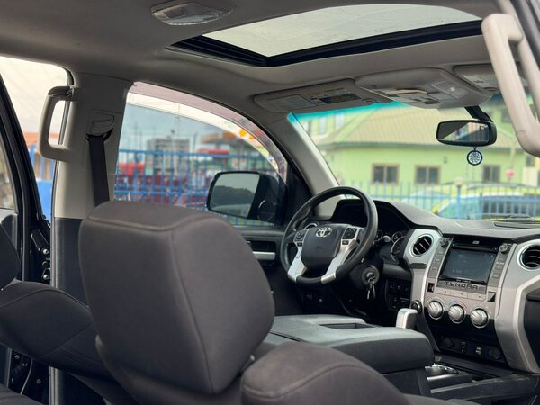 Toyota Tundra