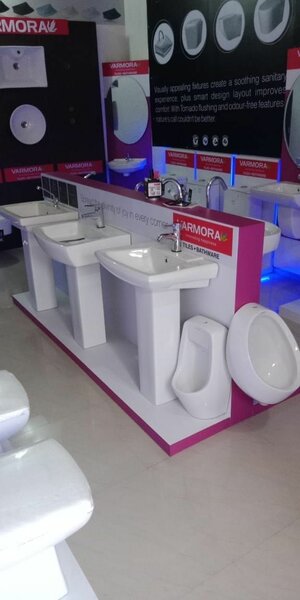 Toilet seat