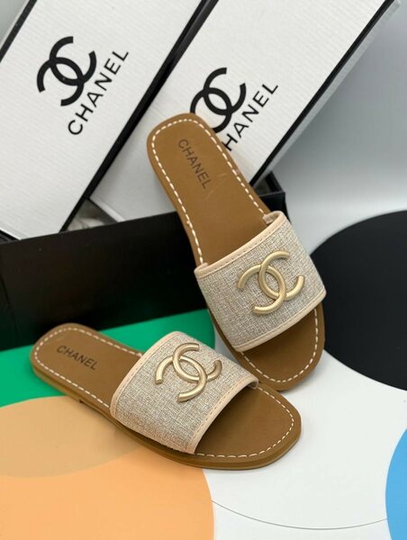 Quality stock slippers
