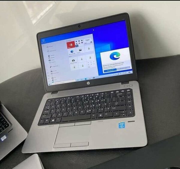 HP ELITEBOOK 820 G2