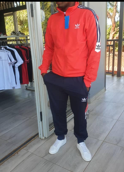 Tracksuits readily