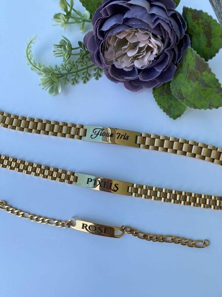 Customized bracelet
