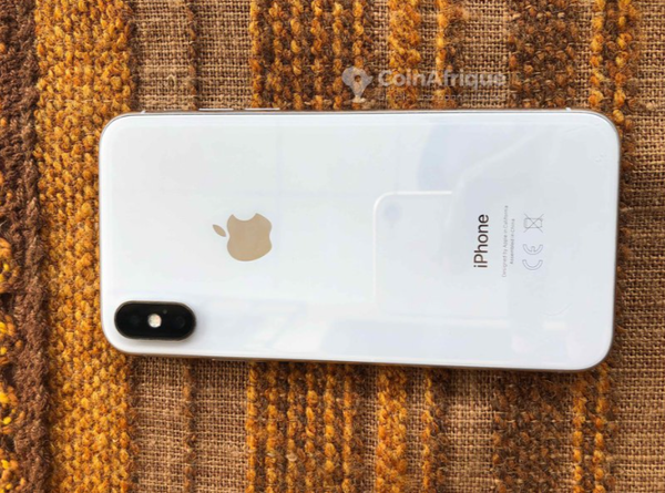 iPhone X - 64Gb