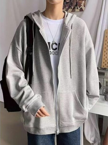 Pull à capuche