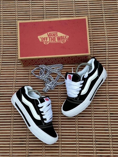 Basket homme