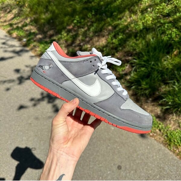 NIKE SB