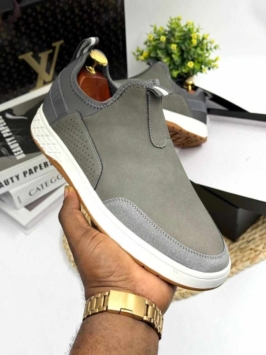 Caterpillar boots