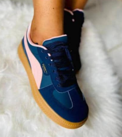Women's sneakers 