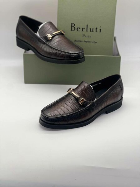 Men's shoes