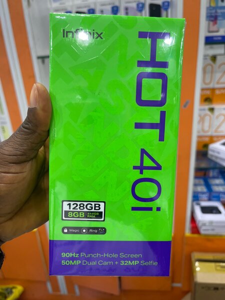 TECNO CAMON 40i
