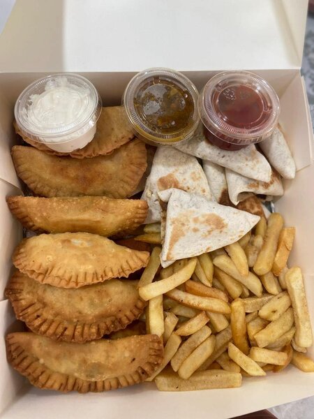 Box de pastels et tacos