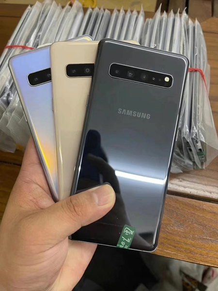 Samsung s10