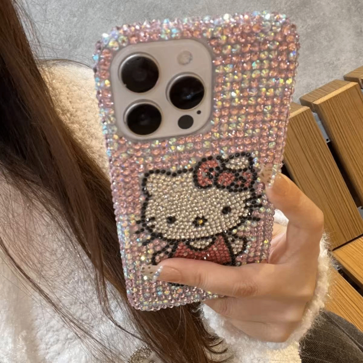 Coque iPhone Strass Hello Kitty