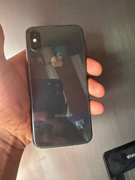 iPhone X