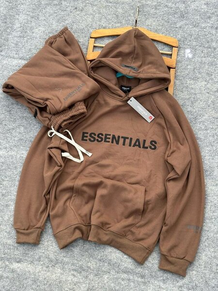 Complets