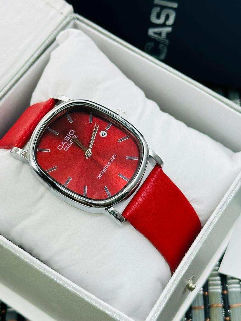 Montre Casio Quartz Rouge Étanche