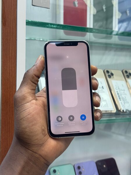 iPhone 12pro 128go