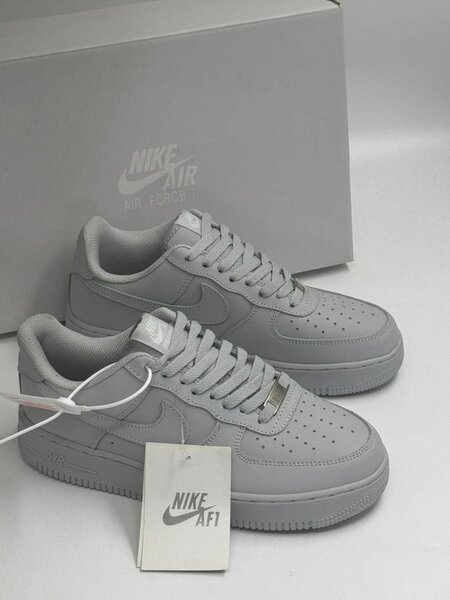 Unisex sneakers