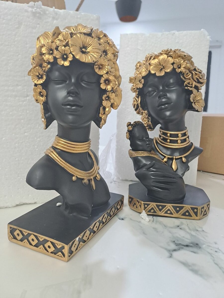 Statues décoratives ethniques