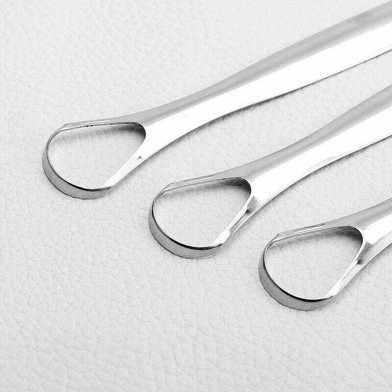 Metallic tongue scraper