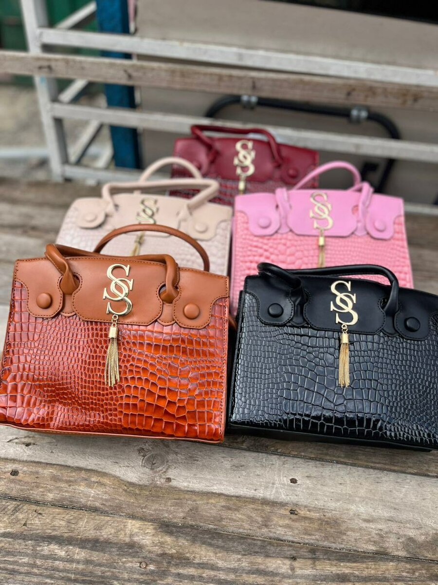Sac à main en crocodile élégant