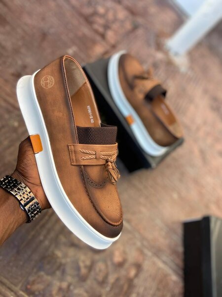 Brown shoe