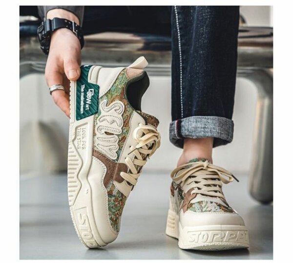 Men's sneakers