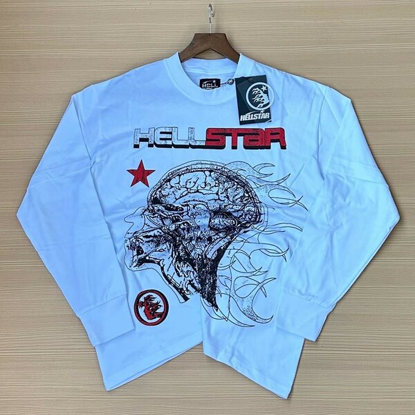 HELLSTAR SWEATER