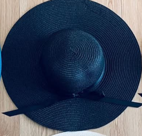 Beach hat for ladies navy