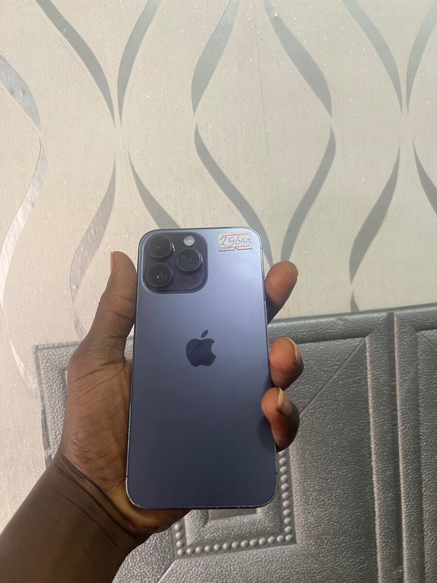 iPhone 14 Pro max