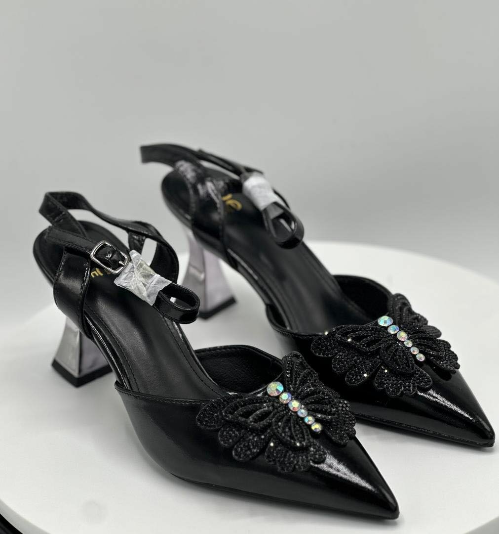 Bridal shoe