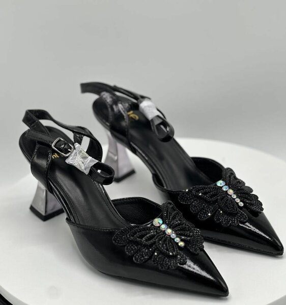 Bridal shoe