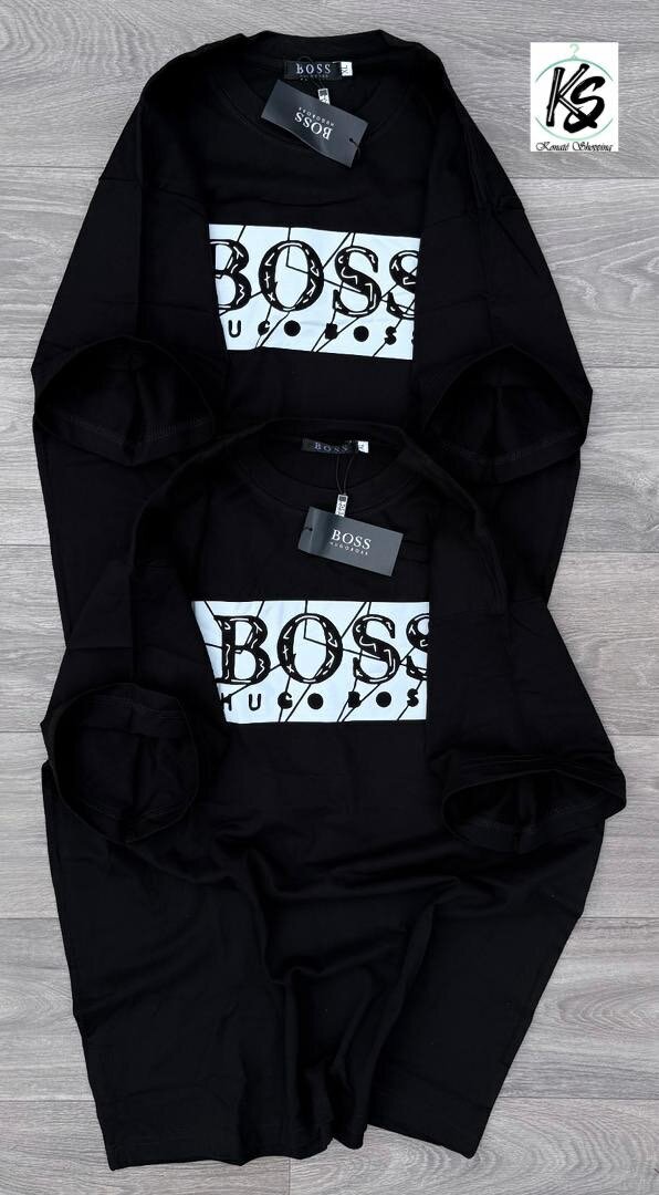 T-shirt noir pour hommes