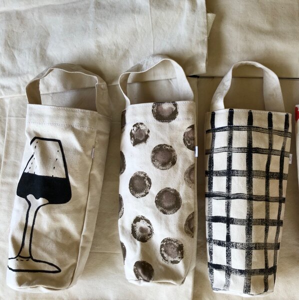 Canvas wine bags