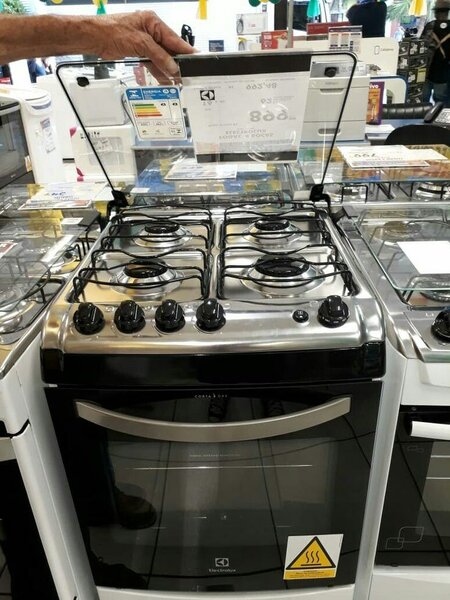 Electric stove
